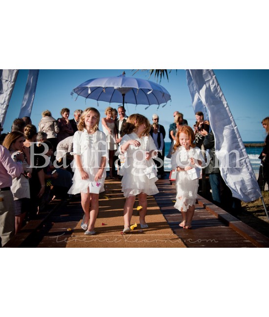 White Bali Wedding Umbrella (3 metre) White Bali Wedding Umbrella (3 metre)